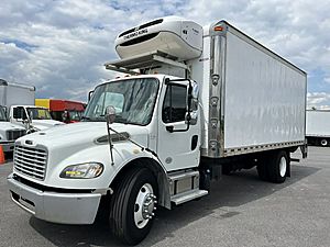 2019 Freightliner M2 106