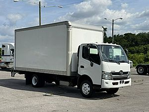 2020 Hino 155 - Dry Van