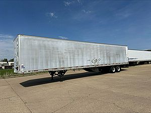2010 Utility 4000DX