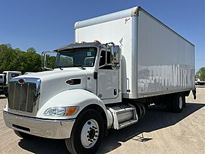 2020 Peterbilt 337 - Box Truck