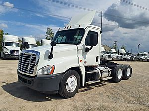 2019 Freightliner Cascadia 125