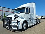 2020 Volvo VNR64T-640