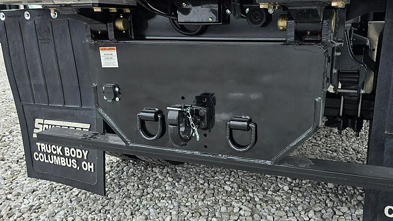 2026 Mack MD642