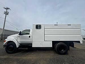 2013 Ford F650