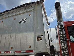 2014 Kenworth T880 - Dump Truck