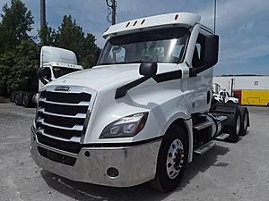 2021 Freightliner Cascadia - Day Cab
