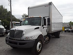 2019 International DuraStar 4300 - Box Van