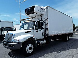 2018 International DuraStar 4300 - Refrigerated Van