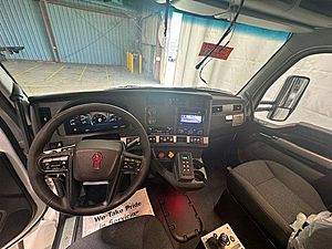 2026 Kenworth T880 - Dump Truck