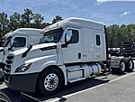 2019 Freightliner Cascadia 126