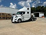 2025 Volvo VNL 860