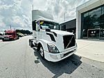 2018 Volvo VNL
