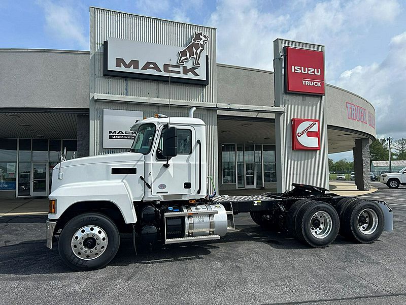 2025 Mack PINNACLE 64T For Sale | Day Cab | #1219626