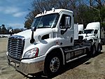 2020 Freightliner Cascadia 113