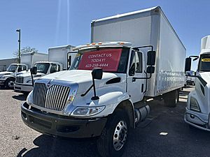 2019 International DuraStar 4300 - Box Van