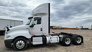 2018 International LT625 - Day Cab
