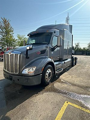 2020 Peterbilt 579