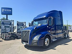 2019 Volvo VNL 860 - Sleeper Truck