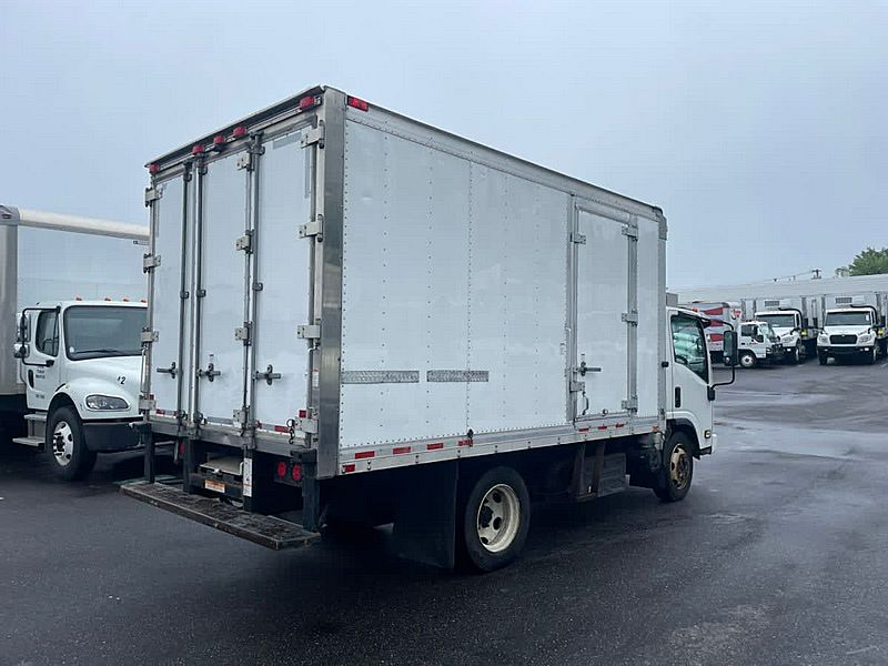 2020 Isuzu NRR