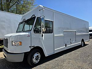 2017 Freightliner MT55 - Box Van