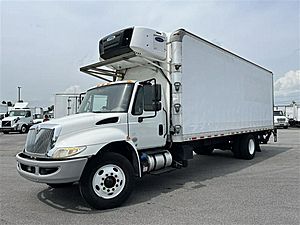 2019 International DuraStar 4300 - Refrigerated Van