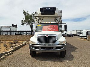 2018 International DuraStar 4300 - Refrigerated Van