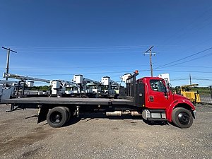 2015 Freightliner M2 - Flatbed 2015 Freightliner M2 - Flatbed
