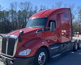 2022 Kenworth T680 - Sleeper Truck