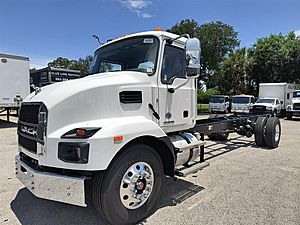 2025 Mack MD7 42R