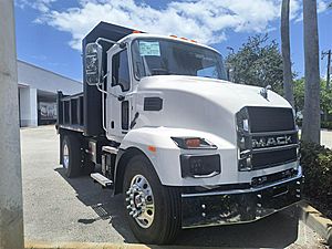 2025 Mack MD7 42R
