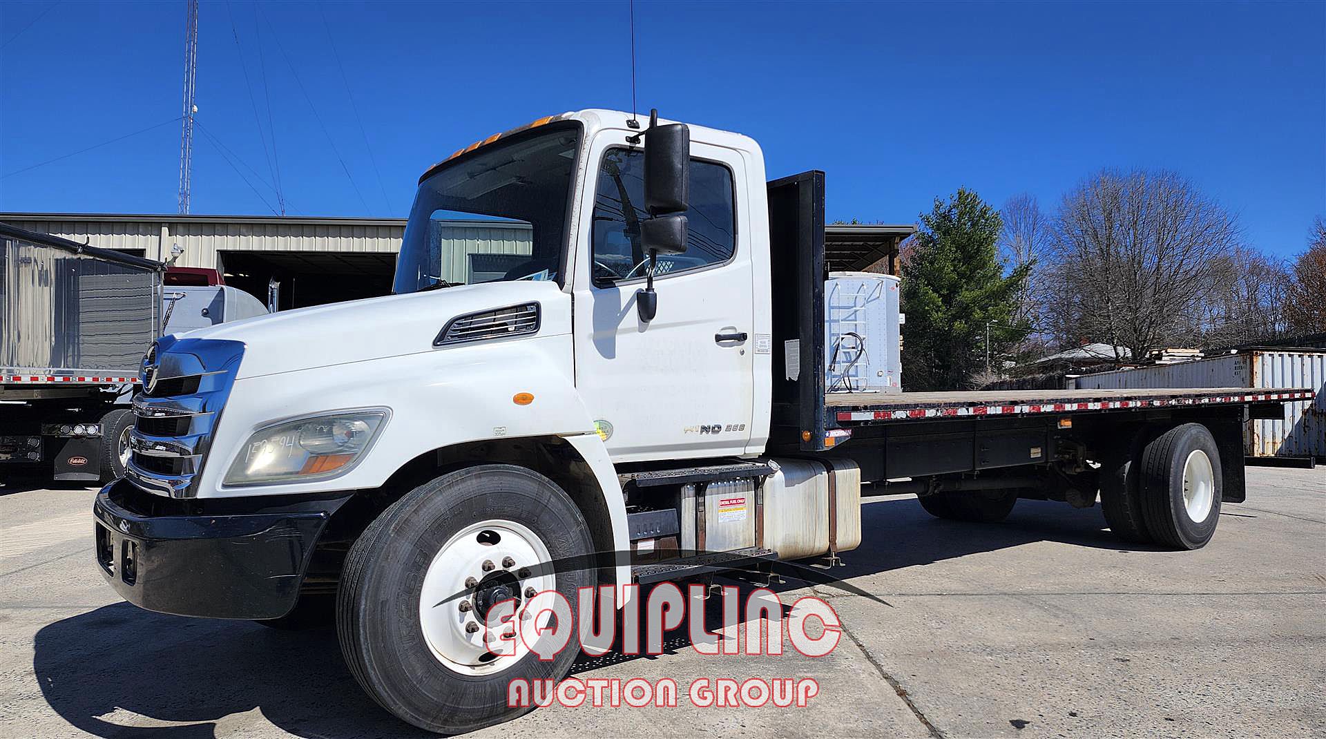 2017-hino-268.1.jpg