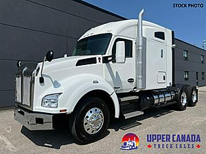 2022 Kenworth T880 - Sleeper Truck
