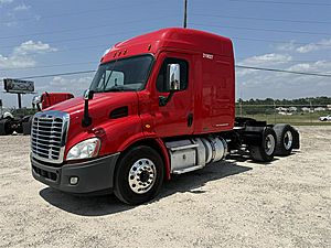 2019 Freightliner Cascadia 113 - Sleeper Truck