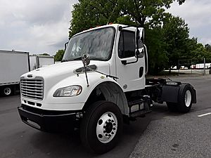 2017 Freightliner M2 106 - Day Cab