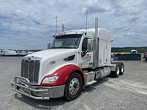 2018 Peterbilt 579 - Sleeper Truck