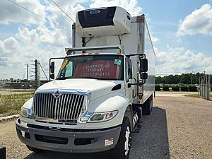 2019 International DuraStar 4400 - Refrigerated Van