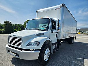 2018 Freightliner M2 106 - Box Van