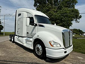 2019 Kenworth T680 - Sleeper Truck