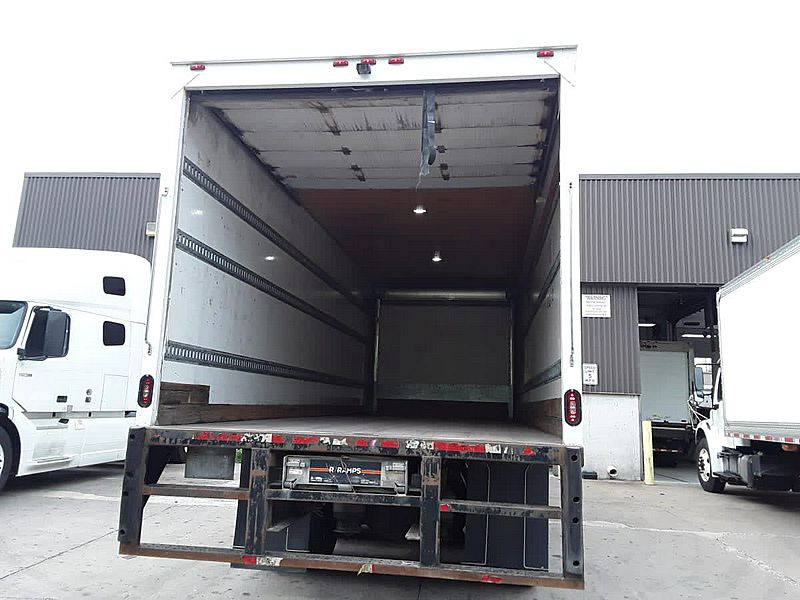 2019 Freightliner M2 106