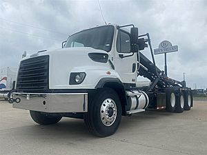 2017 Freightliner 114SD - Roll-Off
