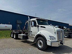 2026 Kenworth T880 - Roll-Off