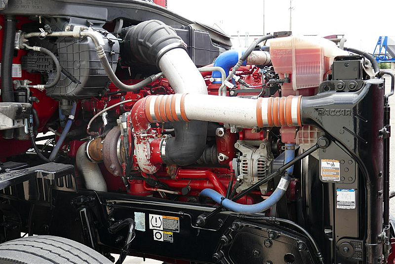2017 Peterbilt 579