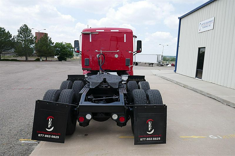 2017 Peterbilt 579