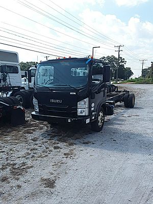 2016 Isuzu NRR