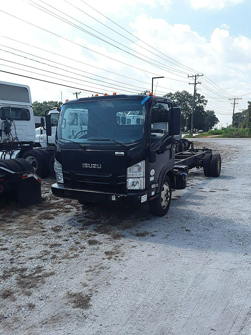2016 Isuzu NRR