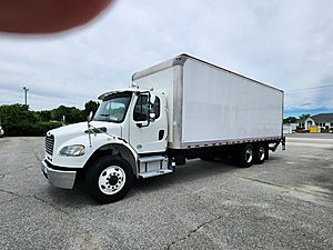 2020 Freightliner M2 106 - Box Van