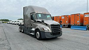 2024 Freightliner Cascadia - Sleeper Truck
