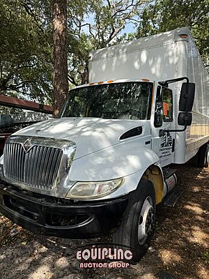 2012 International DuraStar 4300 - Box Van