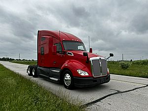 2021 Kenworth T680 - Sleeper Truck