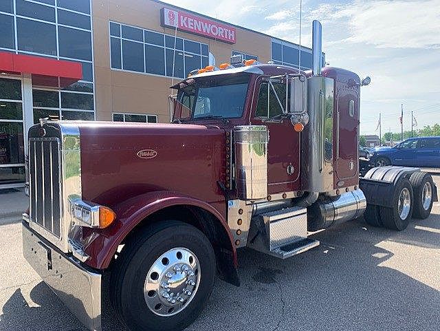 2004 Peterbilt 379